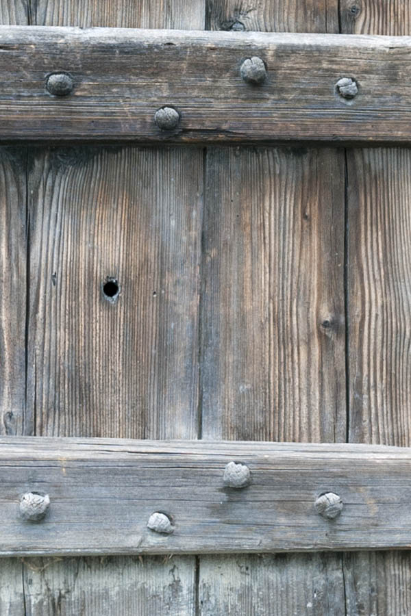 Photo 17414: Oiled door of boards
