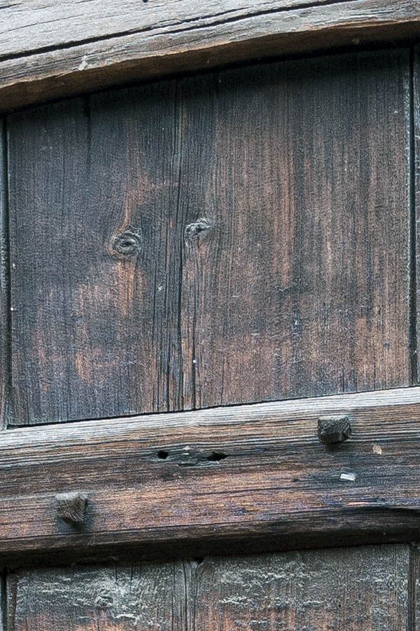 Photo 17491: Formed, oiled door made of boards