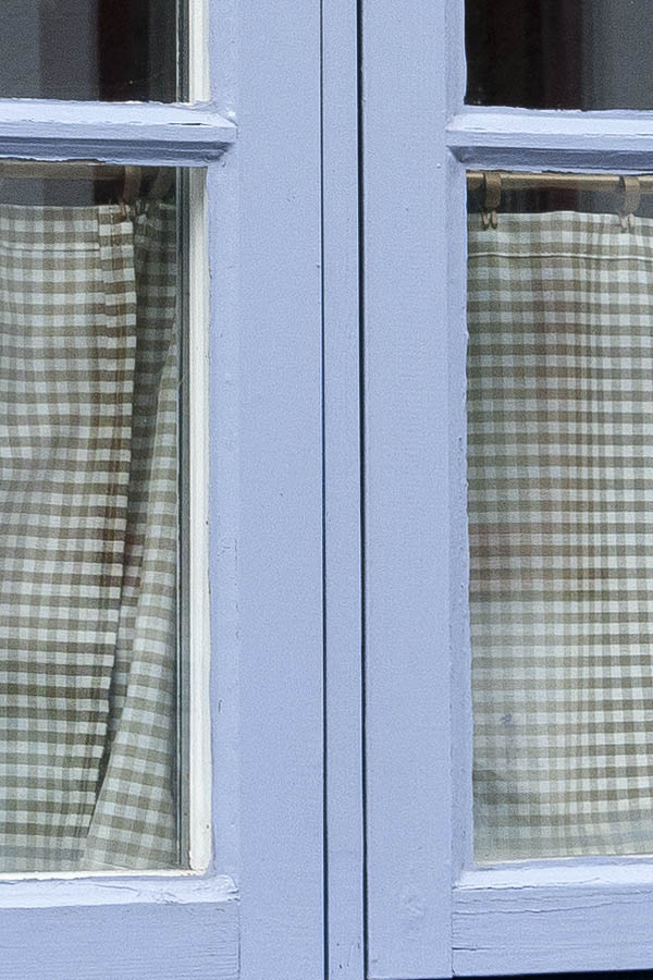 Photo 18478: Light blue window with two frames and six panes