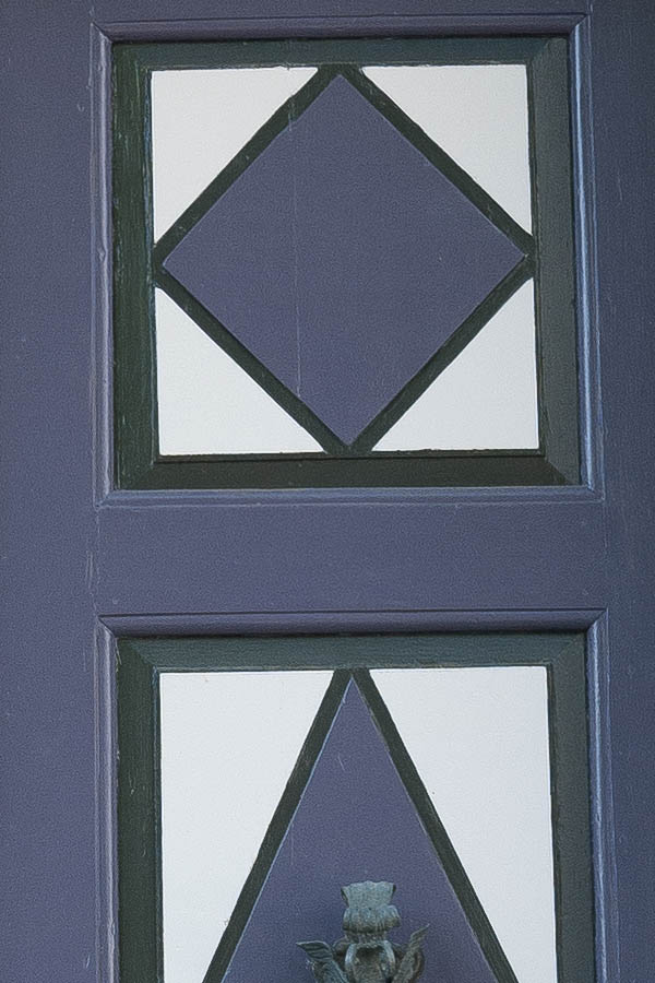Photo 19925: Panelled, purple, white and black double door with green top window