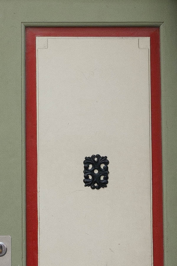 Photo 20160: Panelled, carved, light green, red and light yellow double door with fan light