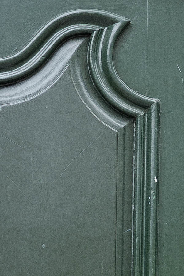 Photo 23867: Carved, panelled, green double door with fan light