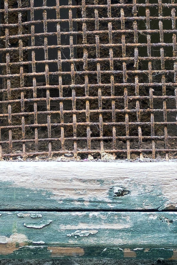 Photo 24873: An unpainted trapdoor venthole