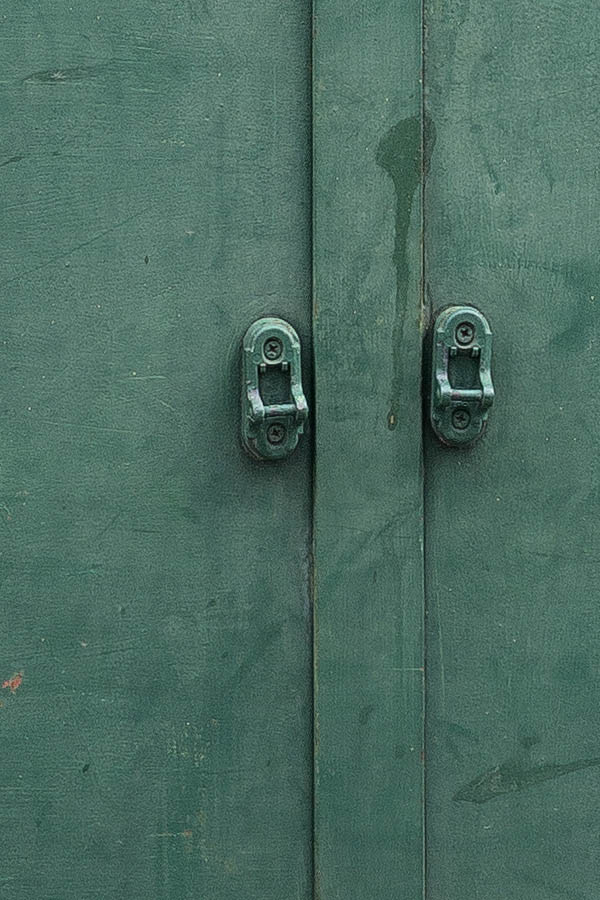 Photo 24897: Formed, green double shutters