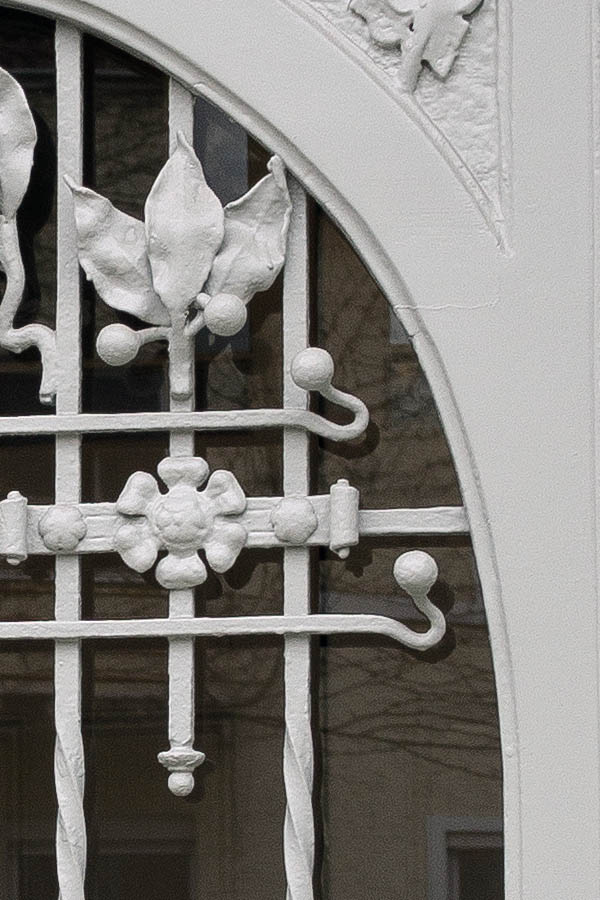 Photo 24926: Panelled, formed, carved, light grey double door