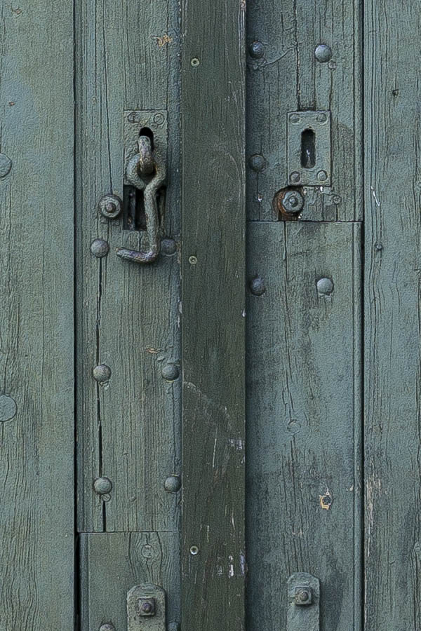 Photo 25002: Formed, panelled, green gate with minor door
