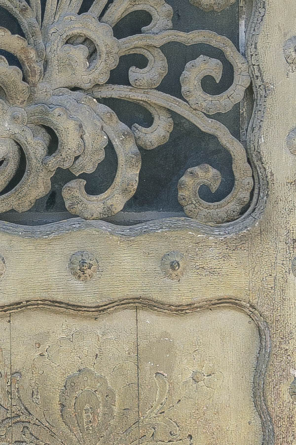 Photo 25722: Panelled, formed, carved, grey double door