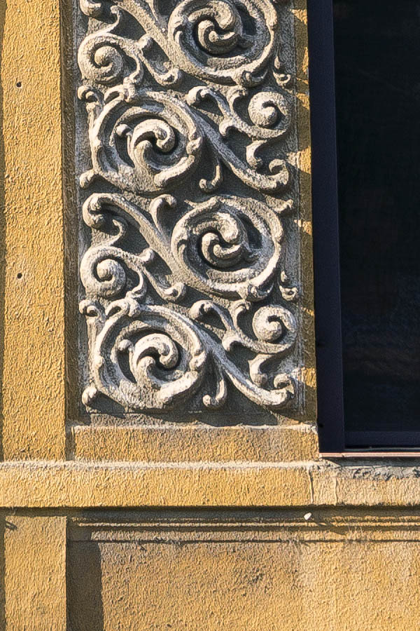 Photo 25868: Yellow, plastered facade with six windows