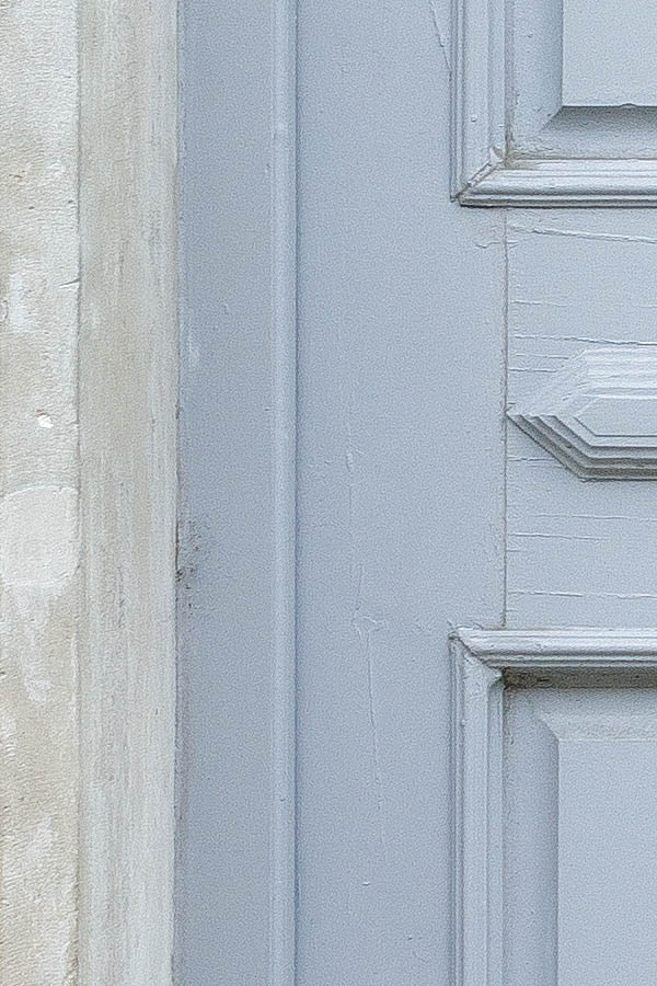 Photo 26180: Panelled, carved, grey double door