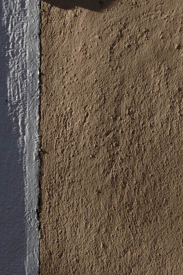 Photo 26500: Two white, double metal shutters