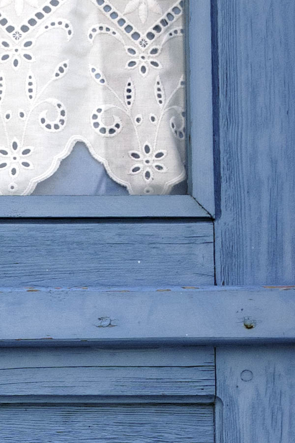 Photo 26747: Narrow, blue, panelled double door with two frames