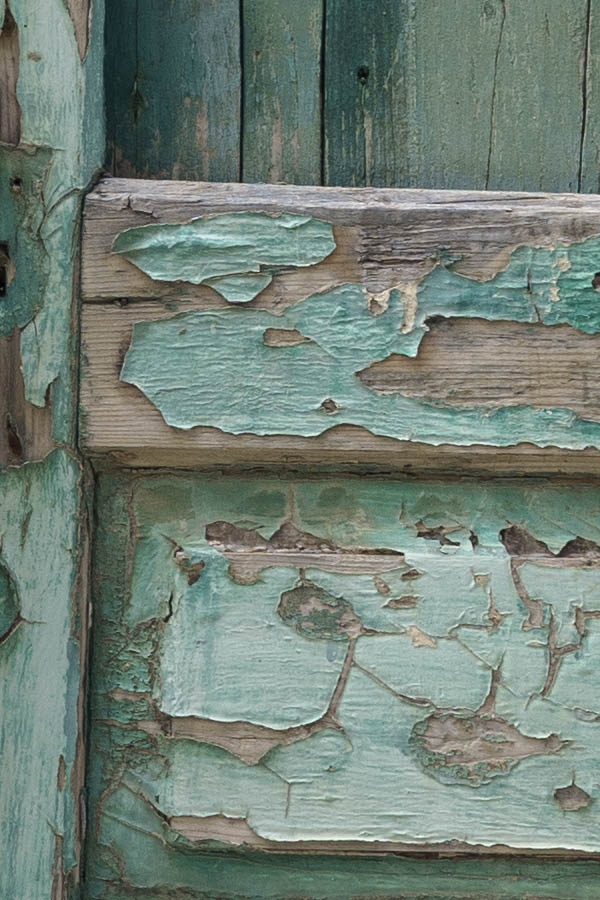 Photo 26756: Decayed, green, panelled double door