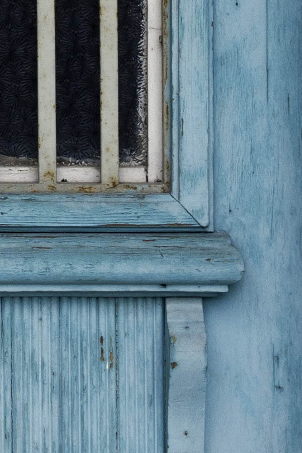 Photo 26922: Light blue, panelled door with sidepiece, formed door lights and lattice
