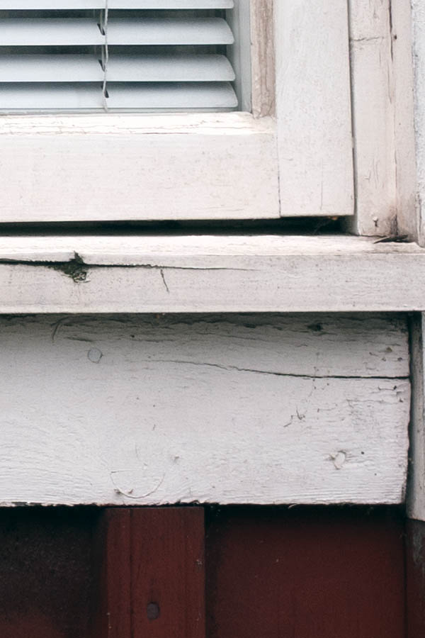 Photo 27015: White window with two frames and six panes