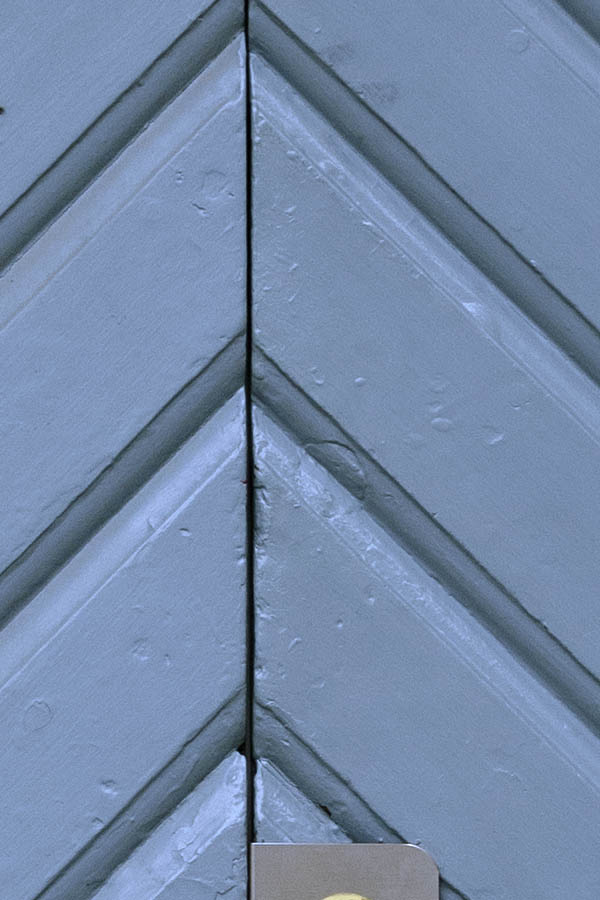 Photo 27216: Light blue double door of boards in diagonal with top window