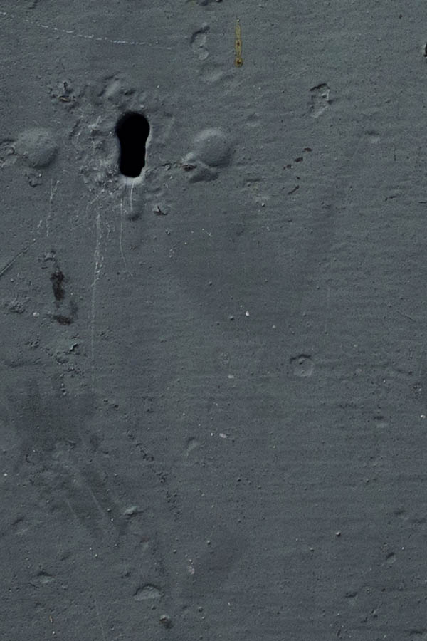 Photo 27270: Grey metal trapdoor