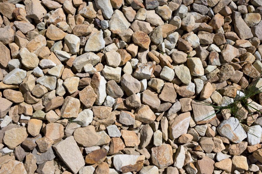 Photo 24681: Waterside stones in white, yellow and brown colours